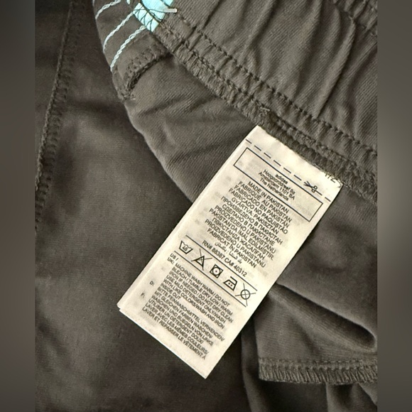 ADIDAS TRACK JOGGERS GREY WITH TURQUOISE TRIPLE STRIPE - Picture 8 of 15